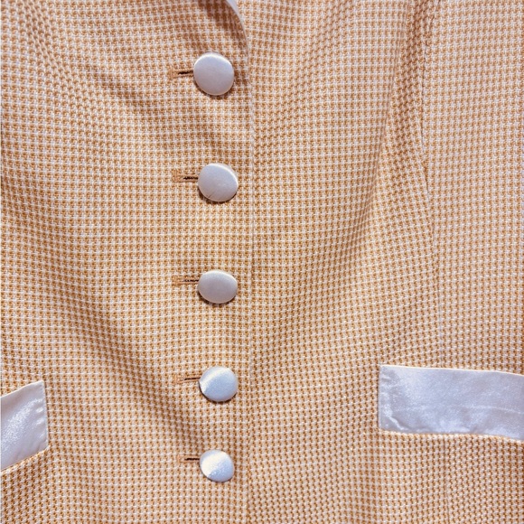 Women's Yellow and Gold Blazer with White Satin Accents - Picture 4 of 7